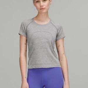 Lululemon short sleeve swiftly tech - size 2